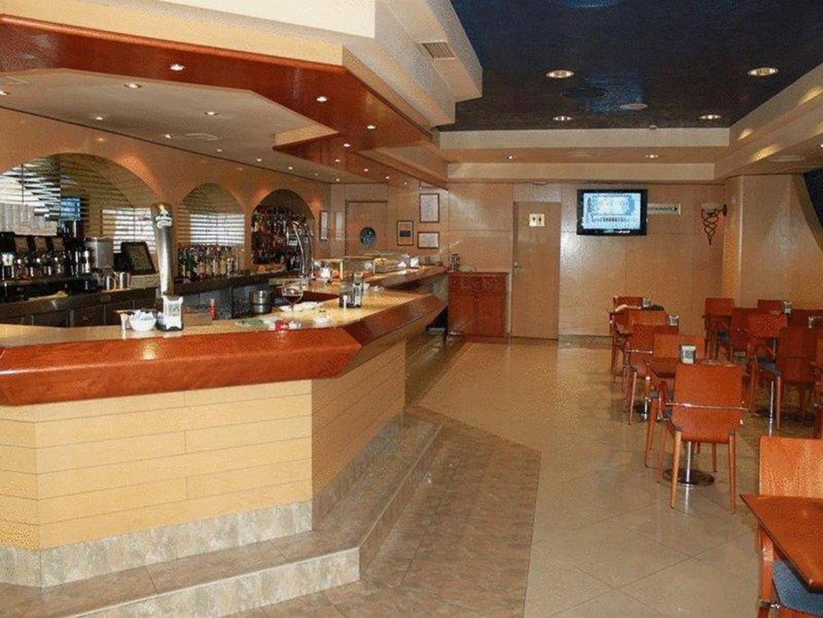 伊博拉酒店 塔拉韦拉·德·拉·雷纳 外观 照片
