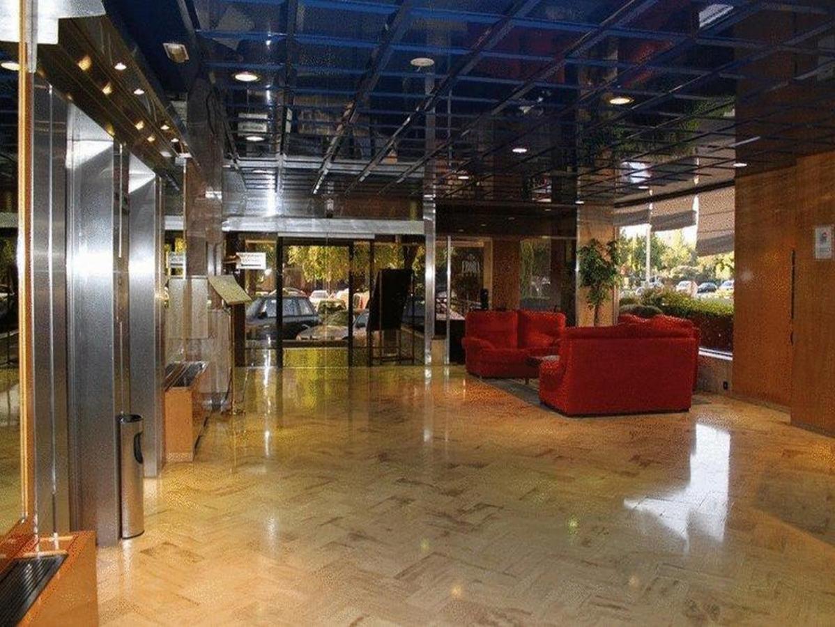 伊博拉酒店 塔拉韦拉·德·拉·雷纳 外观 照片